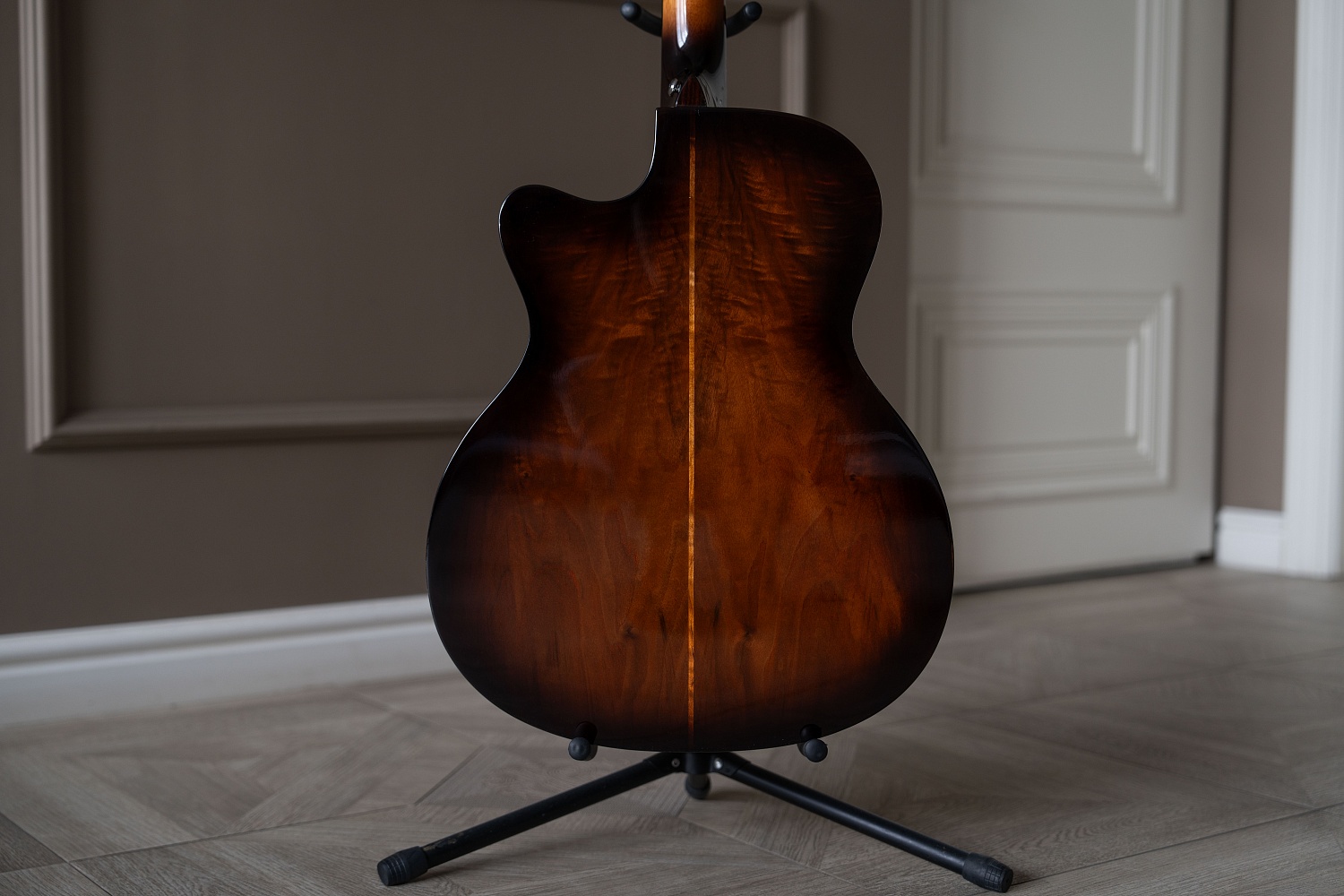 Meridaextrema DG-20BWCS