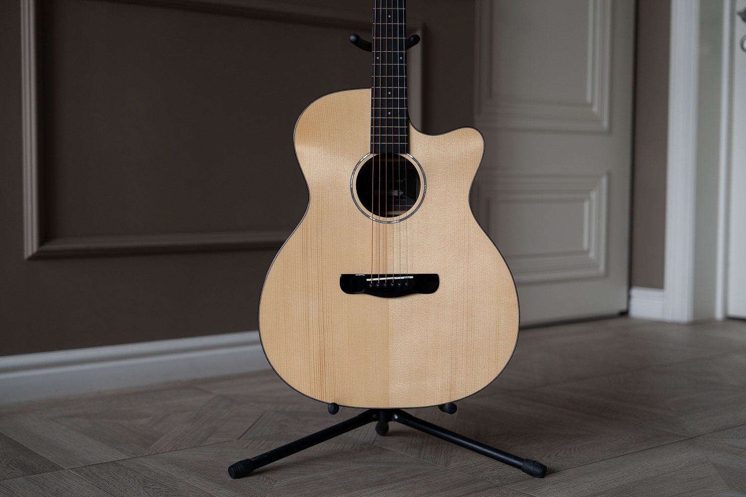 Meridaextrema DG-20BWCS